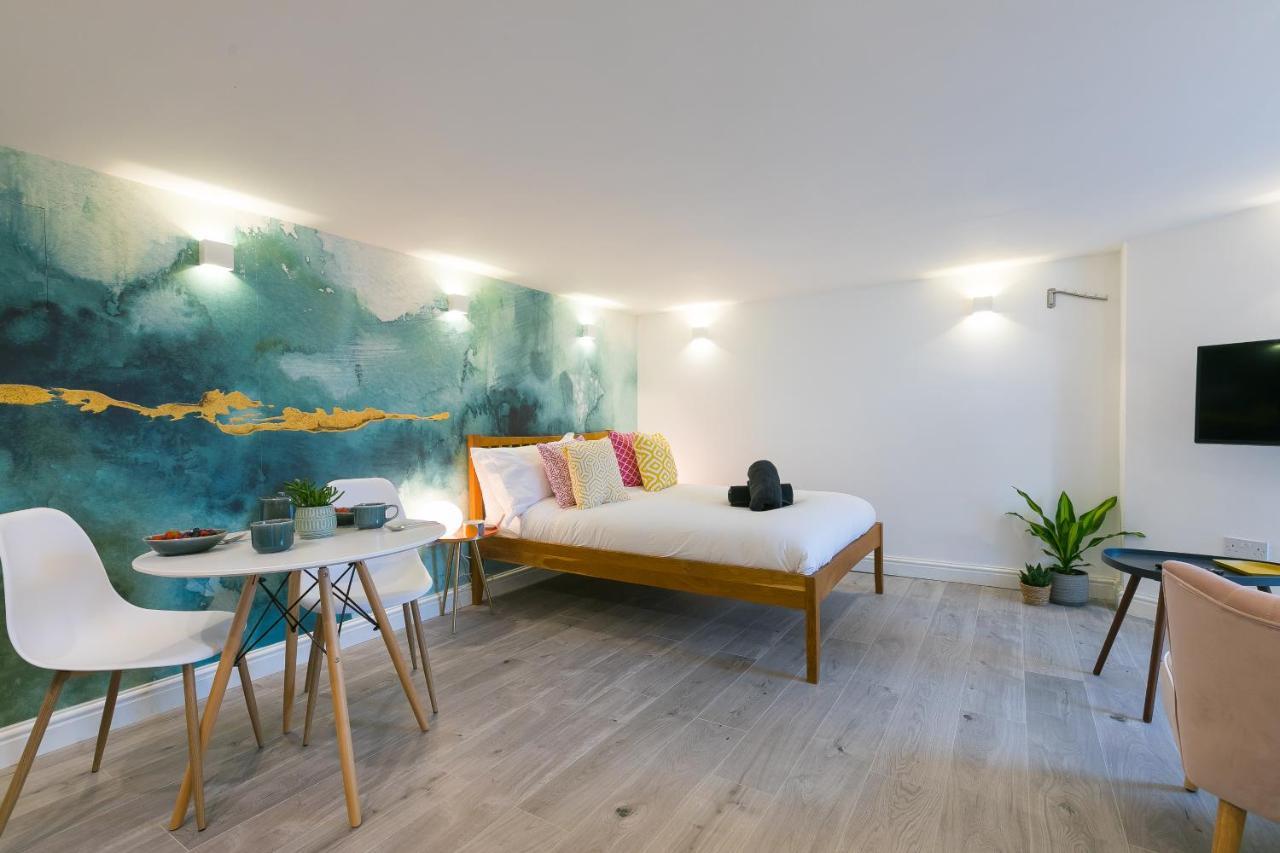 Island With On-site Parking St Ives (Cornwall)